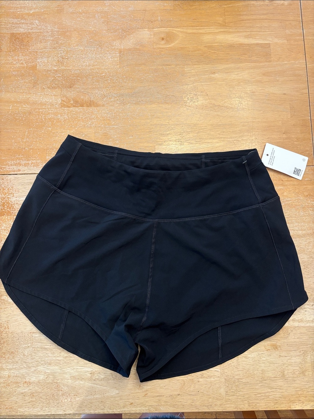 Quince Women’s High-Rise Black Athletic Shorts Like New